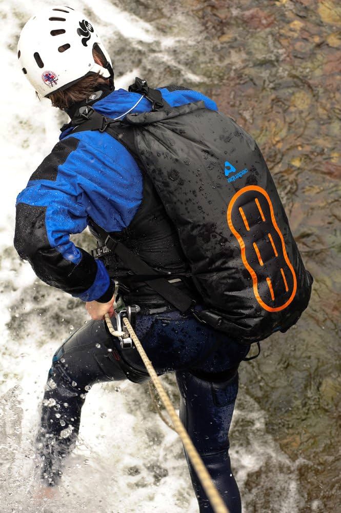 AQUAPAC カメラリュック 768 15L 15L ノアタック ウェット&ドライバッグ 防水 グレー 768 wgteh8f Amazon.co.jp: AQUAPAC カメラリュック 768 15L 15L ノアタック